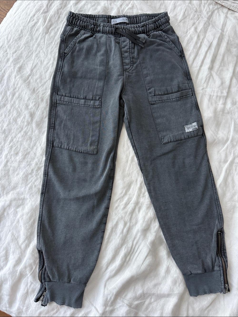 Zara Dark Gray Cargo Jogger Sweatpants